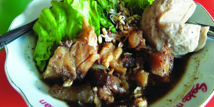 Tahu kikil Brak