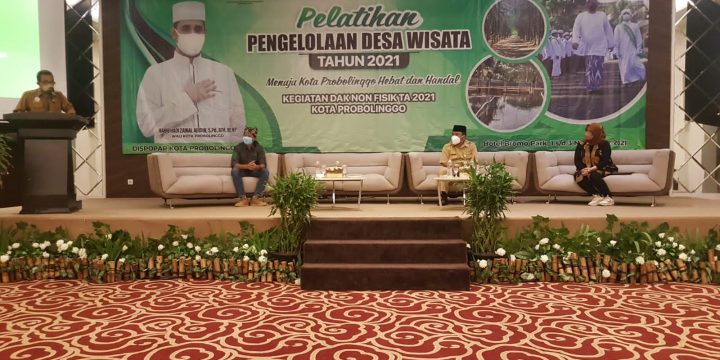 Dispopar Gelar Pelatihan Pengelolaan Desa Wisata